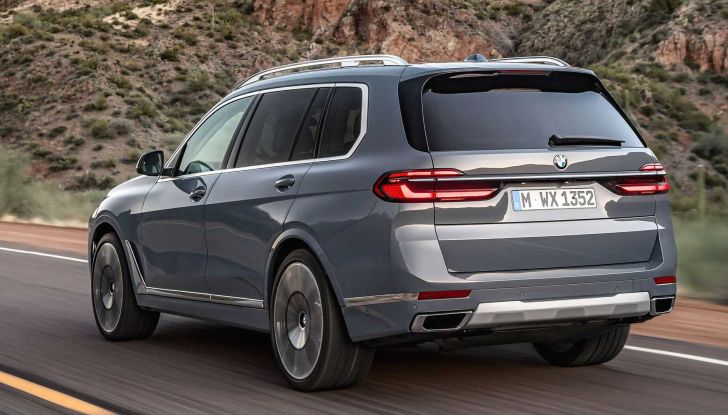 Nuova BMW X7 2022: il restyling di metà carriera è tutto nuovo! - Foto 5 di 16