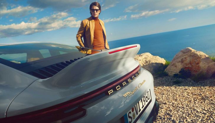 Porsche 911 Sport Classic: con 550 CV la Turbo S passa al cambio manuale - Foto 13 di 18