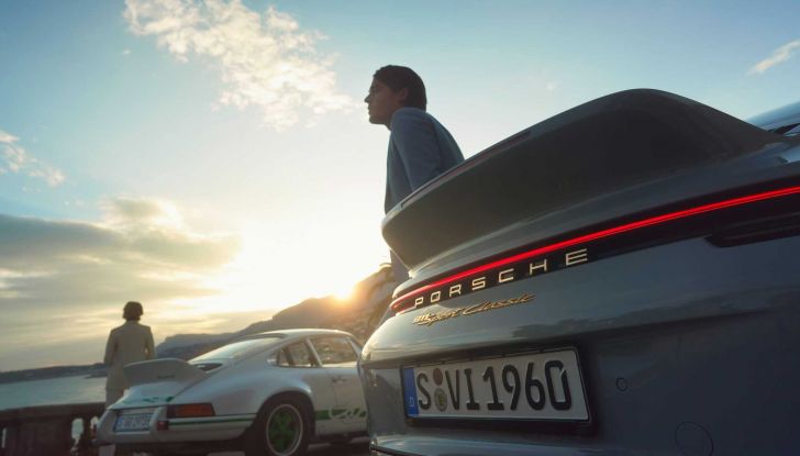 Porsche 911 Sport Classic: con 550 CV la Turbo S passa al cambio manuale - Foto 14 di 18