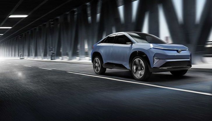 Tata Curvv: il SUV prototipo elettrico arriva entro il 2024 - Foto 2 di 6