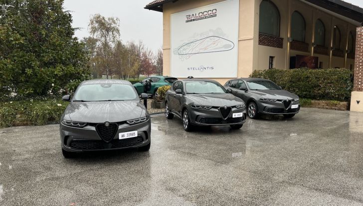 Alfa Romeo Tonale Plug-In Hybrid Q4: prova su strada della versione da 280 CV - Foto 7 di 47