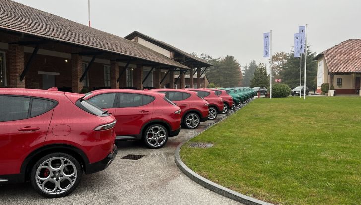 Alfa Romeo Tonale Plug-In Hybrid Q4: prova su strada della versione da 280 CV - Foto 8 di 47