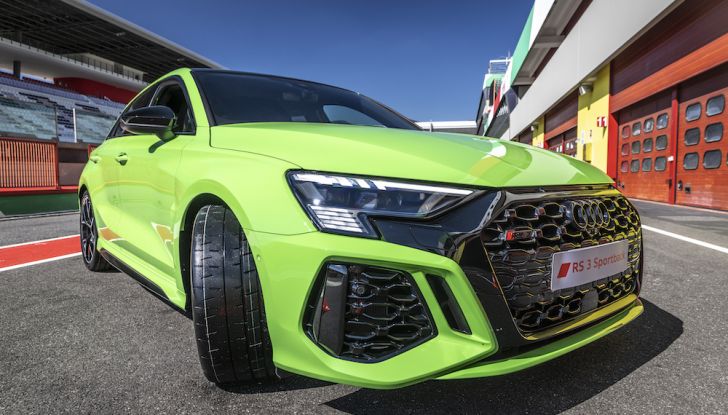 [VIDEO] Audi RS3 Sportback, prova in pista al Mugello: con l’RS Torque Splitter va anche di traverso! - Foto 26 di 28