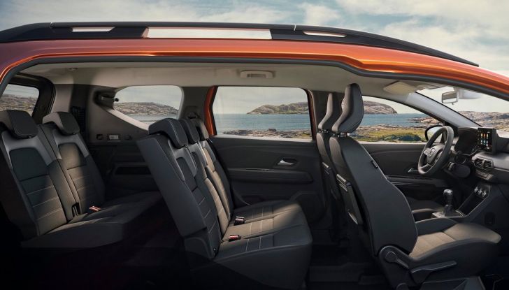 Dacia Jogger: la prova su strada della nuova multispazio in stile “crossover” - Foto 6 di 18