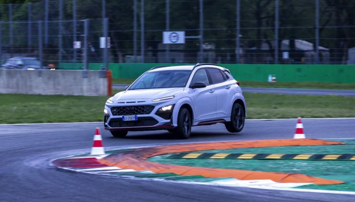 [VIDEO] Hyundai Driving Experience, tutto quello che dovete sapere sui corsi di guida in pista con la gamma N - Foto 15 di 44