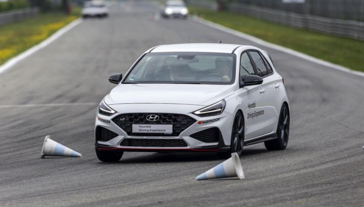 [VIDEO] Hyundai Driving Experience, tutto quello che dovete sapere sui corsi di guida in pista con la gamma N - Foto 24 di 44