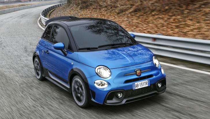 Abarth 695: ecco la versione Tributo 131 Rally da 180 cavalli - Foto 2 di 14