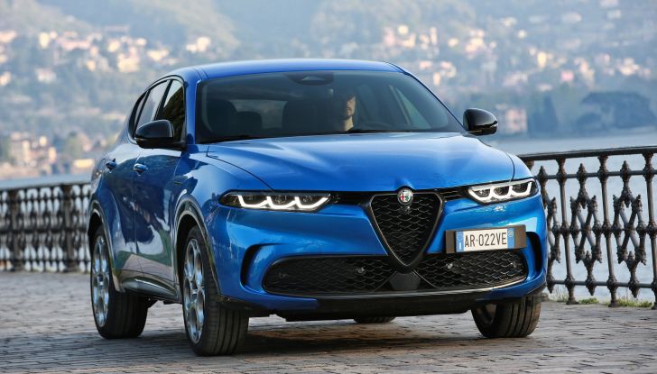 Alfa Romeo Tonale Plug-In Hybrid Q4: prova su strada della versione da 280 CV - Foto 28 di 47