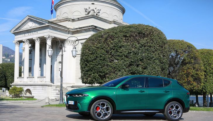 Alfa Romeo Tonale Plug-In Hybrid Q4: prova su strada della versione da 280 CV - Foto 34 di 47