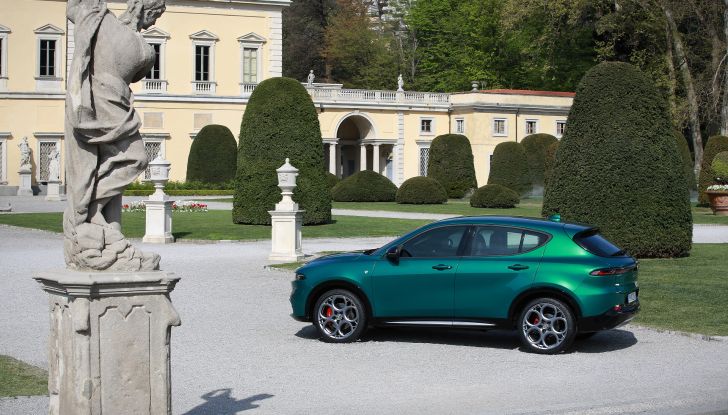 Alfa Romeo Tonale Plug-In Hybrid Q4: prova su strada della versione da 280 CV - Foto 36 di 47