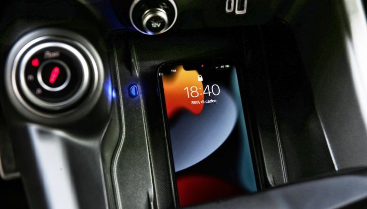 Alfa Romeo Tonale Plug-In Hybrid Q4: prova su strada della versione da 280 CV - Foto 46 di 47