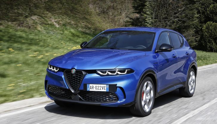 Alfa Romeo Tonale Plug-In Hybrid Q4: prova su strada della versione da 280 CV - Foto 17 di 47