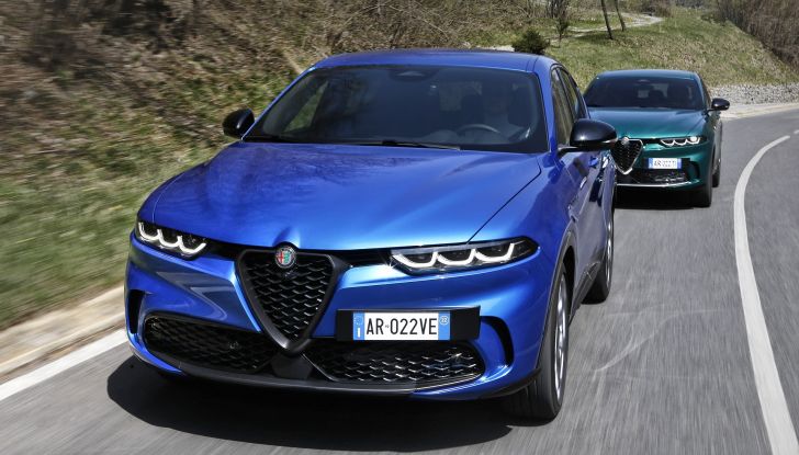 Alfa Romeo Tonale Plug-In Hybrid Q4: prova su strada della versione da 280 CV - Foto 12 di 47