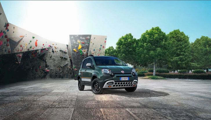 Pandelleria, il video che rende omaggio alla mitica Fiat Panda - Foto 2 di 9