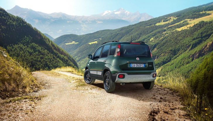 Pandelleria, il video che rende omaggio alla mitica Fiat Panda - Foto 3 di 9