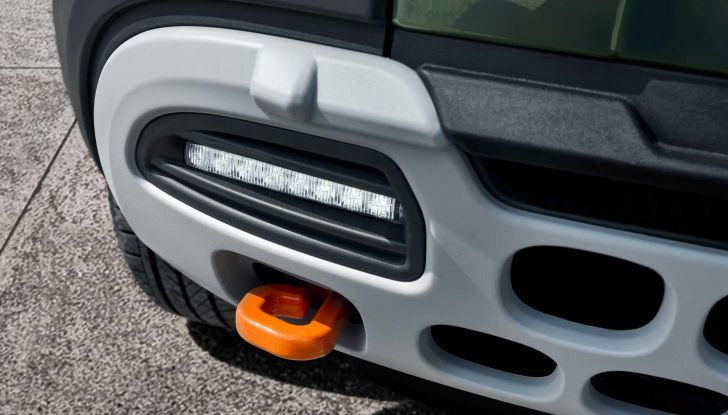 Pandelleria, il video che rende omaggio alla mitica Fiat Panda - Foto 7 di 9