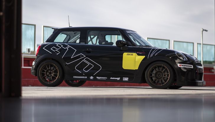 Mini Challenge 2022: tutto pronto per l’11° edizione con la categoria EVO - Foto 15 di 18