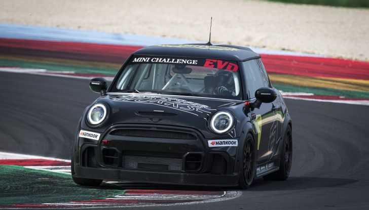 Mini Challenge 2022: tutto pronto per l’11° edizione con la categoria EVO - Foto 6 di 18