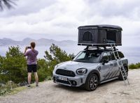 Mini Cooper S Countryman All4: il listino accessori comprende anche una tenda da campeggio