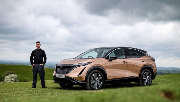 Nissan Ariya, il primo SUV a viaggiare dal Polo Nord al Polo Sud - Foto 5 di 8