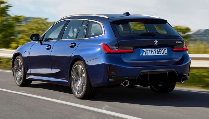 Nuova BMW Serie 3 2022: il restyling è ancora più raffinato e tecnologico - Foto 12 di 17