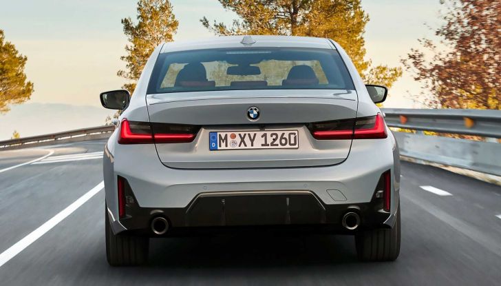 Nuova BMW Serie 3 2022: il restyling è ancora più raffinato e tecnologico - Foto 6 di 17