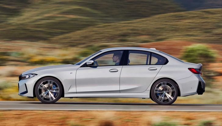 Nuova BMW Serie 3 2022: il restyling è ancora più raffinato e tecnologico - Foto 7 di 17
