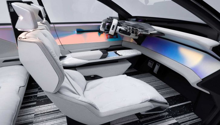 Renault Scenic Vision: il Concept a idrogeno per un futuro eco-sostenibile - Foto 20 di 24