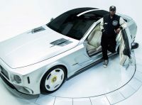 The Flip: il concept di Mercedes-AMG e Will.I.Am è una GT con forme da SUV