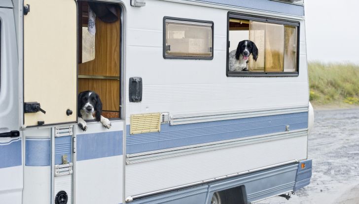 Viaggi in camper: tutto quello che bisogna sapere prima delle vacanze - Foto 2 di 9