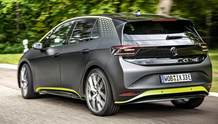 Volkswagen ID.3 GTX: la versione ad alte prestazioni slitta al 2023 - Foto 4 di 5