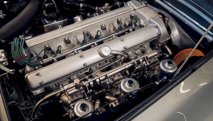 All’asta l’Aston Martin DB5 di James Bond: quale sarà il suo prezzo? - Foto 11 di 11