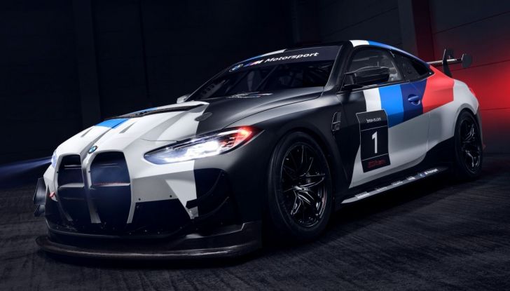 BMW M4 GT4: la versione aggiornata da pista arriva a 550 cavalli - Foto 1 di 14