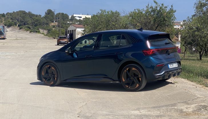 UrbanRebel, Tavascan e Terramar: i tre modelli Cupra in arrivo per il 2025 - Foto 16 di 30