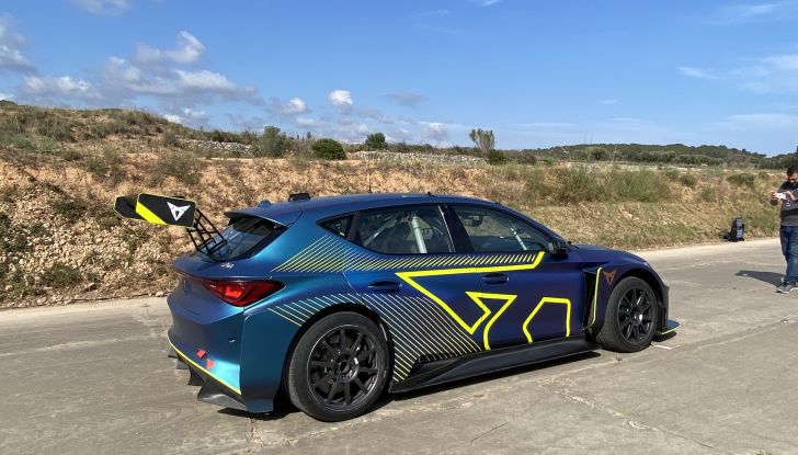 UrbanRebel, Tavascan e Terramar: i tre modelli Cupra in arrivo per il 2025 - Foto 20 di 30