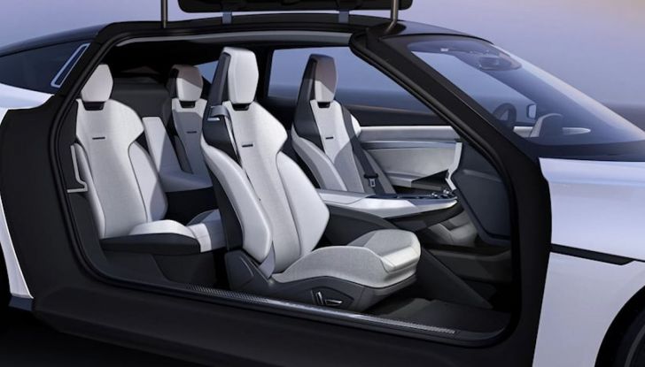 DeLorean Alpha5: la DMC12 ritorna in versione moderna… dal 2024 - Foto 13 di 13