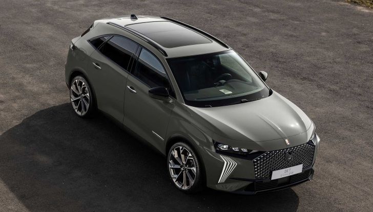 Nuovo DS7 2022: prezzi, motori e allestimenti del SUV francese provato su strada - Foto 2 di 17