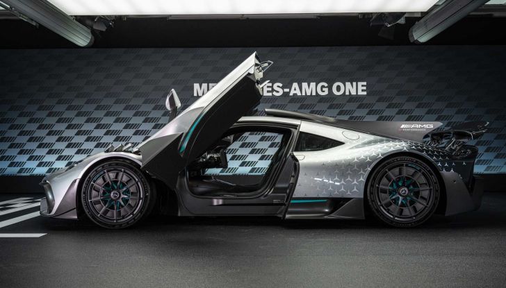 Mercedes-AMG One: la Formula 1 stradale è una supercar da oltre 1.000 cavalli! - Foto 3 di 19