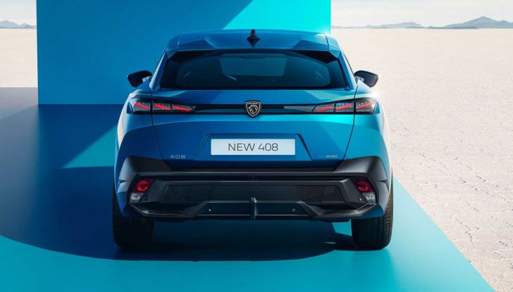 Nuova Peugeot 408: ora è ordinabile l’intera gamma - Foto 3 di 16