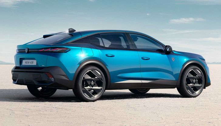 Nuova Peugeot 408: ora è ordinabile l’intera gamma - Foto 7 di 16