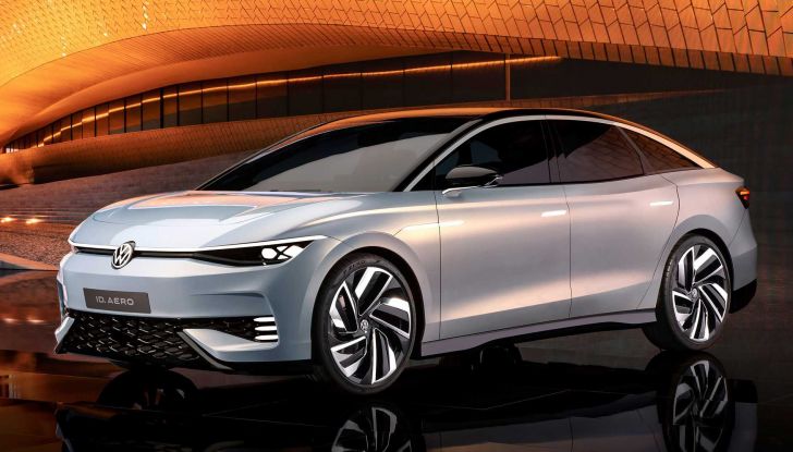 Volkswagen ID.Aero: il concept della Passat elettrica arriva nel 2023 - Foto 2 di 8