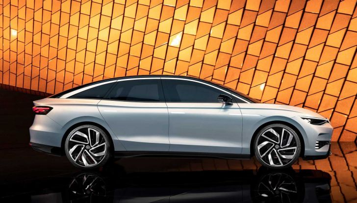 Volkswagen ID.Aero: il concept della Passat elettrica arriva nel 2023 - Foto 4 di 8
