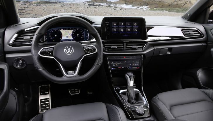 Volkswagen T-Roc e T-Cross: a ottobre il Tech Pack è incluso nel prezzo - Foto 11 di 11