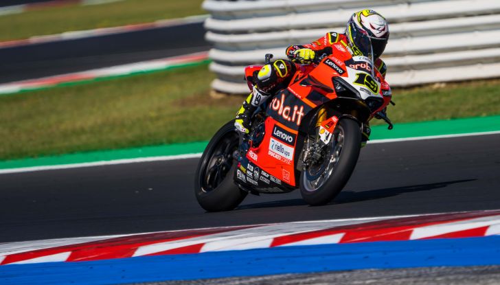 WSBK Misano 2022: Alvaro Bautista vince con la Ducati e fugge nel Mondiale - Foto 6 di 42