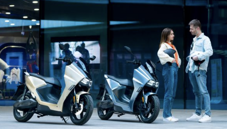 Horwin SK3, lo scooter elettrico sfizioso ed economico - Foto 6 di 9
