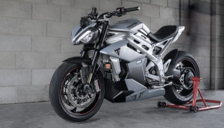 Triumph: completati i test su strada sul prototipo elettrico TE-1 - Foto 2 di 14