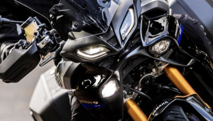 Yamaha Tracer 9 GT 2023: la moto con il radar - Foto 10 di 10