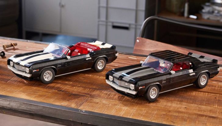Chevrolet Camaro: la Z28 originale si trasforma in un modellino LEGO - Foto 1 di 13