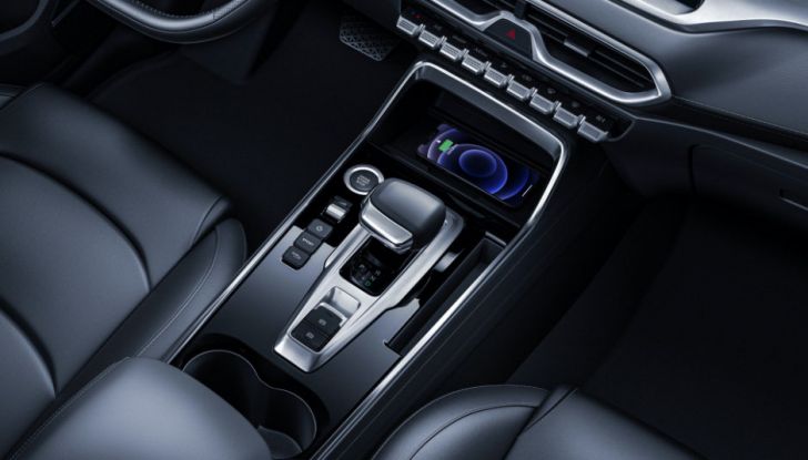 EMC Wave 3: debutta il nuovo SUV, prezzi da 22.000 Euro - Foto 22 di 24