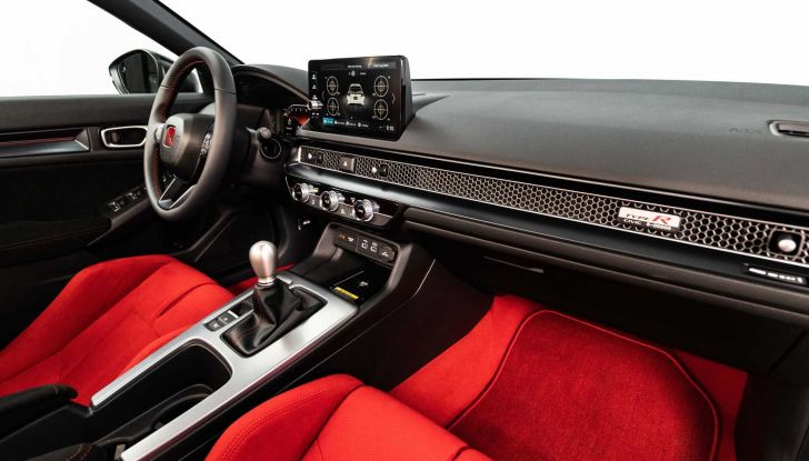 Honda Civic Type R: presentata la nuova generazione, in arrivo per il 2023 - Foto 13 di 21